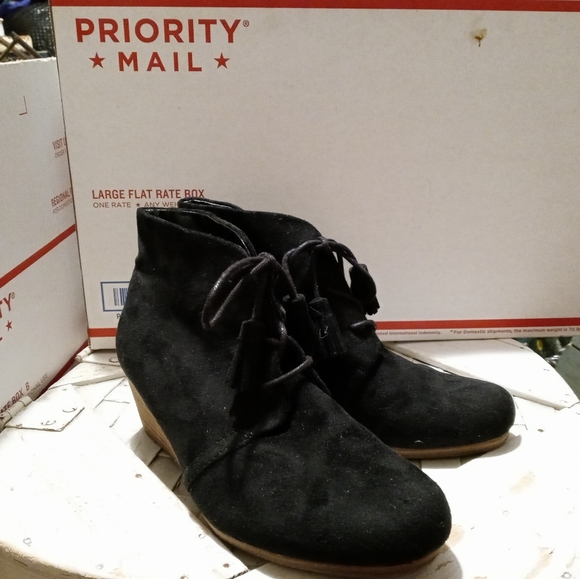 🎻👢DR. SCHOLLS DAKOTA BLACK BOOTS. - Picture 11 of 14